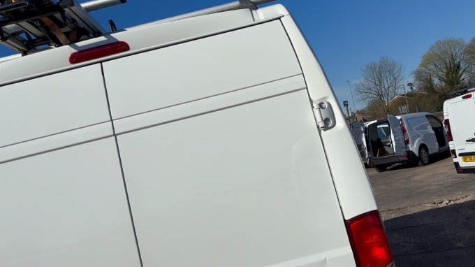 2025 Peugeot Boxer