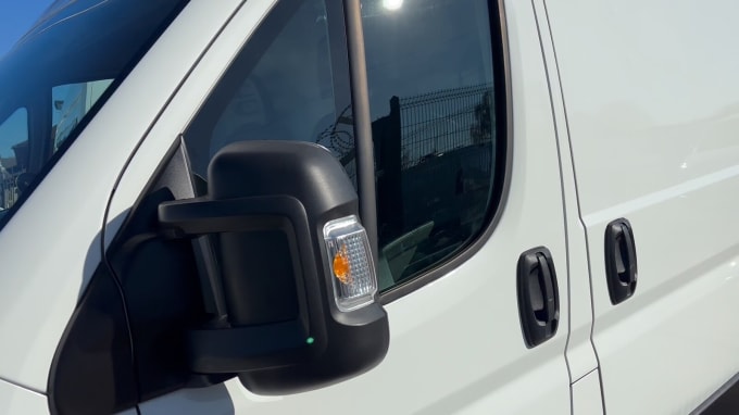 2025 Peugeot Boxer