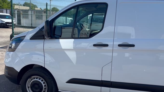 2025 Ford Transit Custom