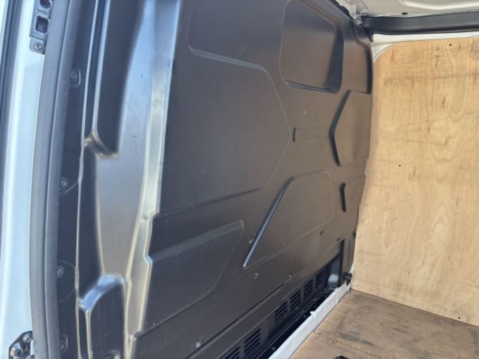 2025 Ford Transit Custom