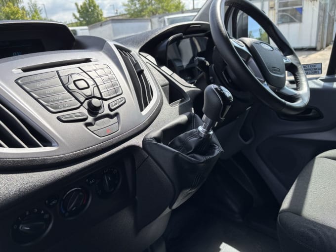 2025 Ford Transit