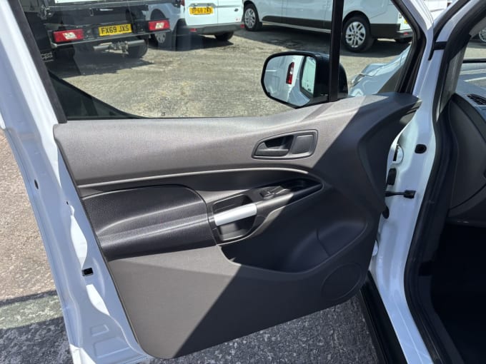 2025 Ford Transit Connect