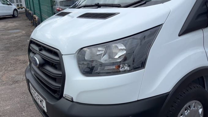 2025 Ford Transit