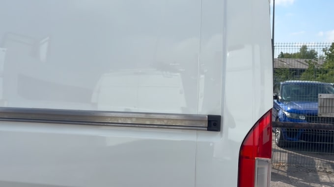 2025 Peugeot Boxer