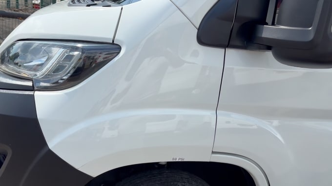 2025 Peugeot Boxer