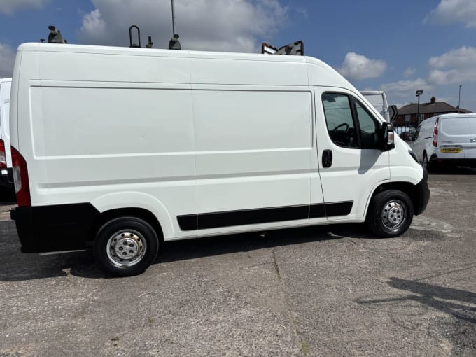 2025 Peugeot Boxer