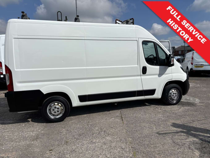 2025 Peugeot Boxer