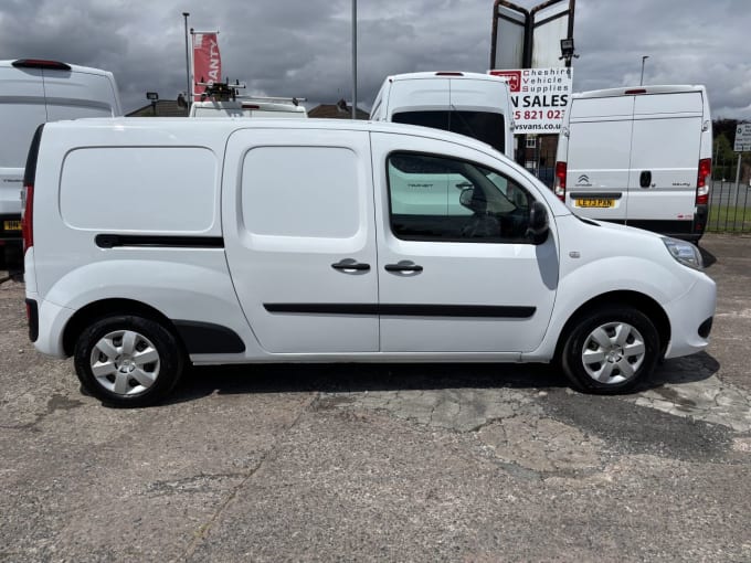 2025 Renault Kangoo Maxi