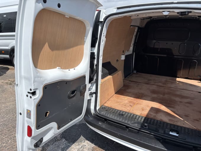2025 Renault Kangoo Maxi