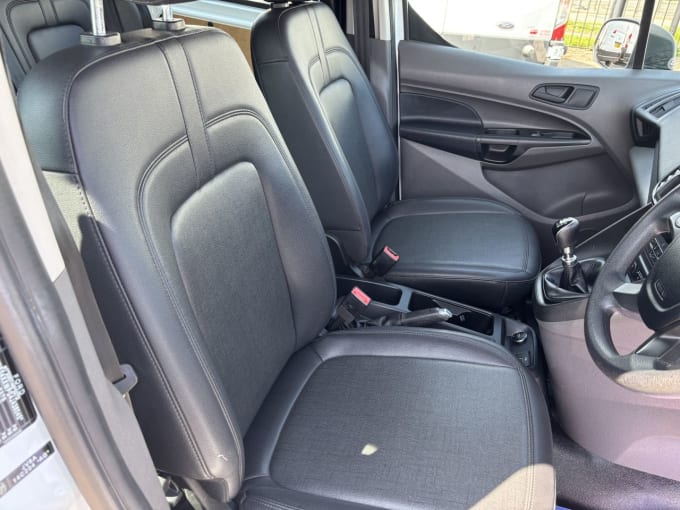 2025 Ford Transit Connect