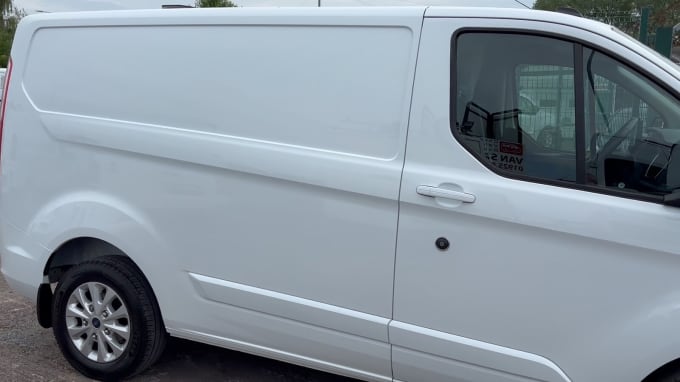 2025 Ford Transit Custom