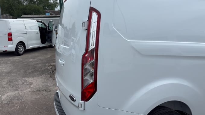 2025 Ford Transit Custom