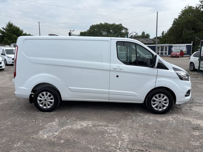 2025 Ford Transit Custom
