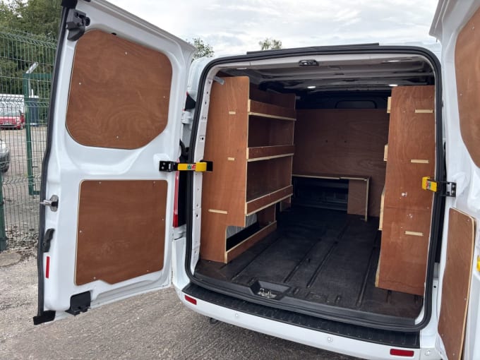 2025 Ford Transit Custom
