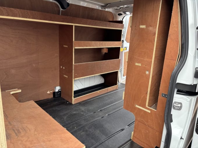 2025 Ford Transit Custom