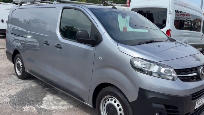 2025 Vauxhall Vivaro