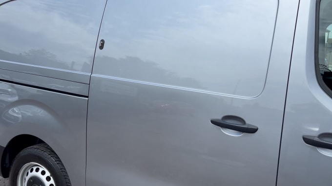 2025 Vauxhall Vivaro