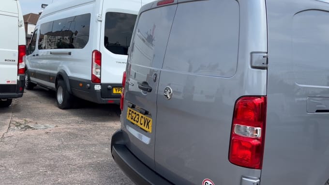 2025 Vauxhall Vivaro