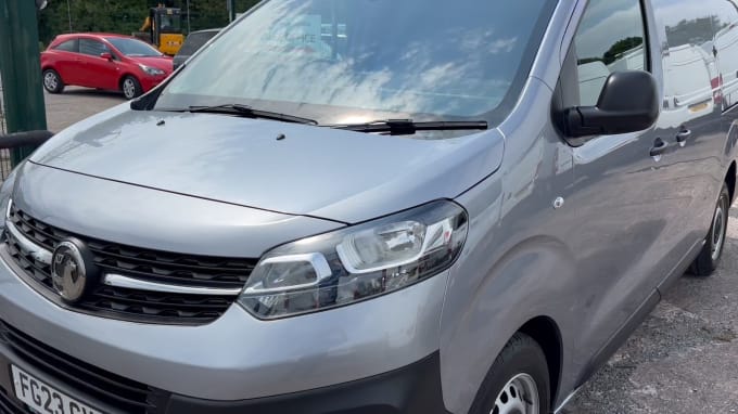 2025 Vauxhall Vivaro
