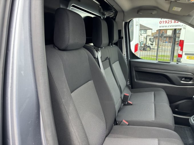 2025 Vauxhall Vivaro