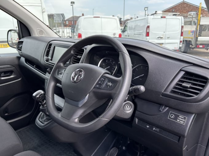 2025 Vauxhall Vivaro