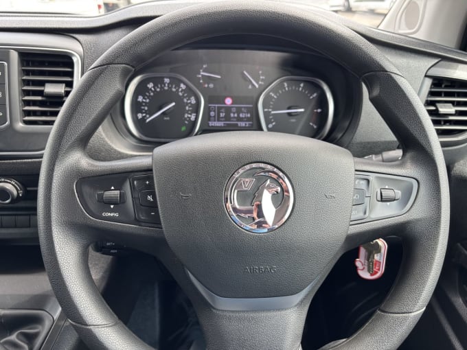2025 Vauxhall Vivaro
