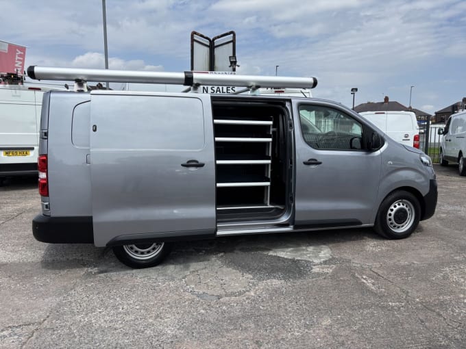 2025 Vauxhall Vivaro