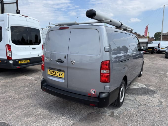 2025 Vauxhall Vivaro