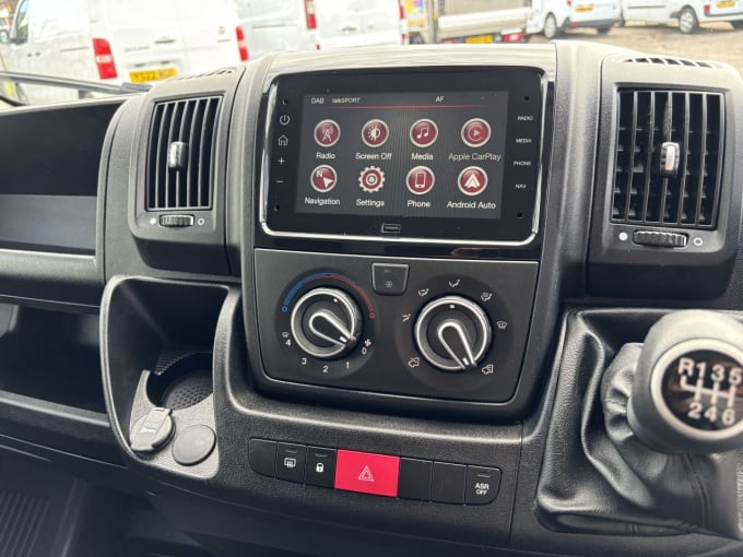 2025 Citroen Relay