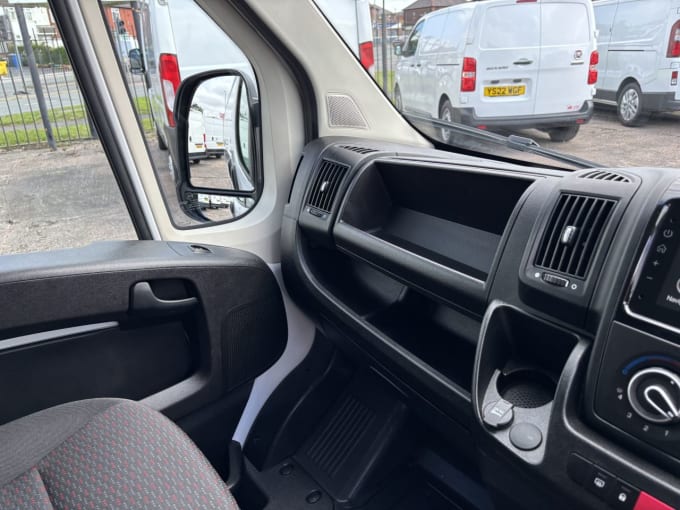2025 Citroen Relay
