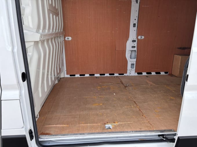 2025 Citroen Relay