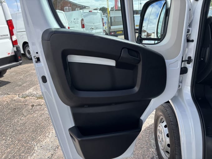 2025 Citroen Relay