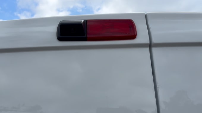 2025 Nissan Primastar
