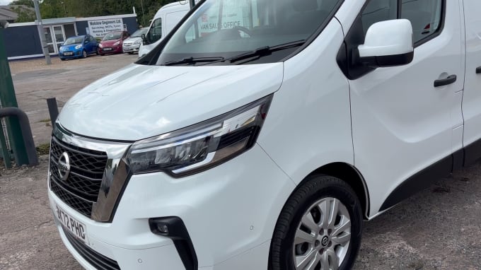 2025 Nissan Primastar