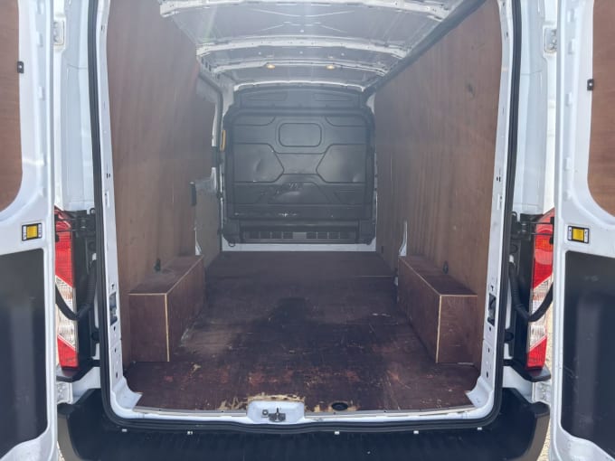 2025 Ford Transit