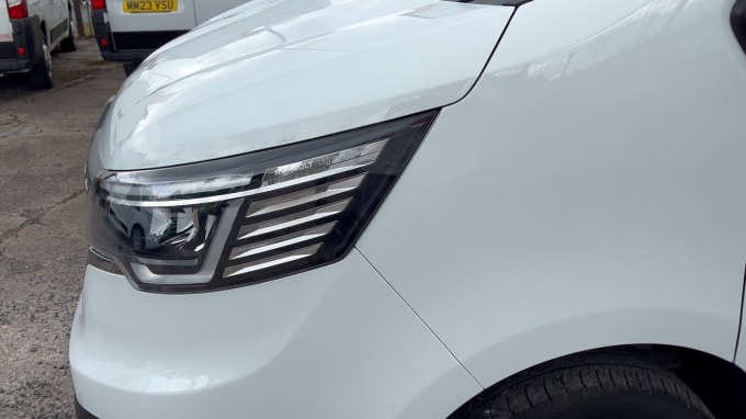 2025 Renault Trafic