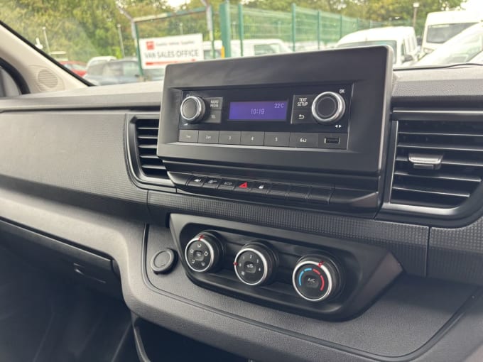 2025 Renault Trafic