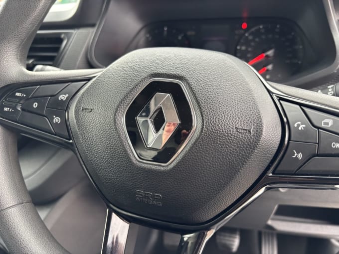 2025 Renault Trafic