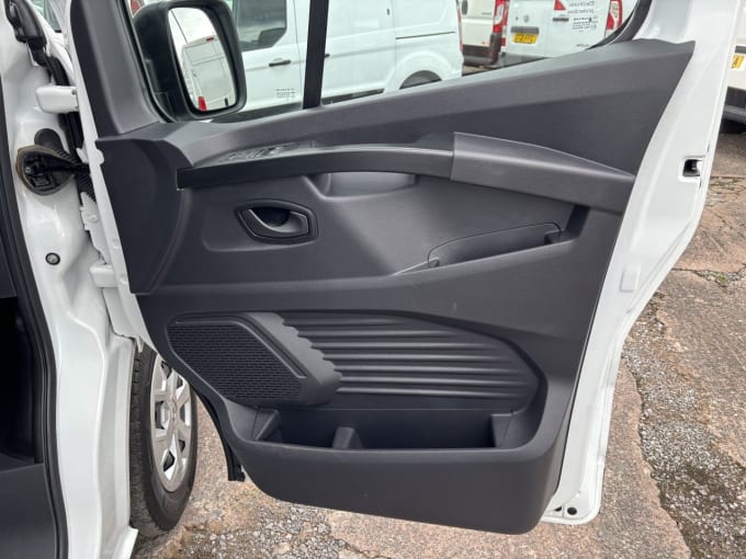 2025 Renault Trafic