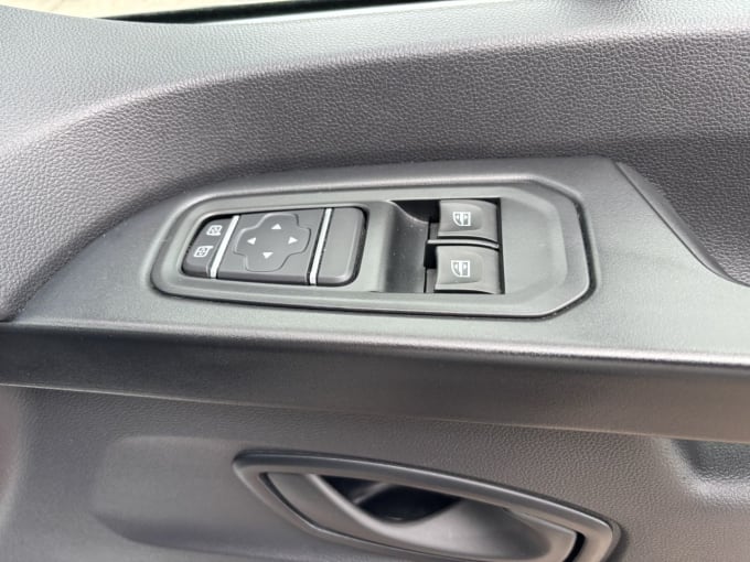 2025 Renault Trafic