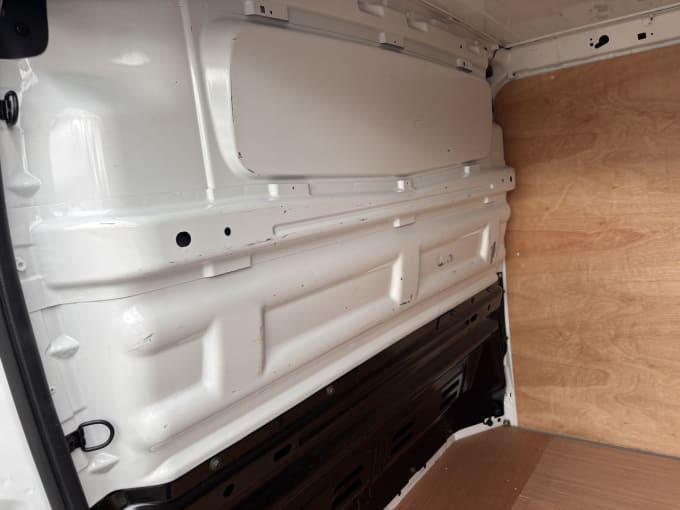 2025 Renault Trafic