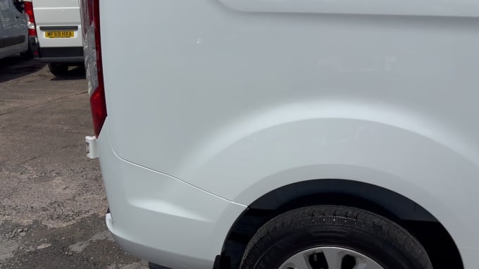 2025 Ford Transit Custom