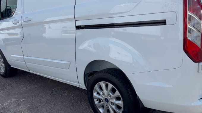 2025 Ford Transit Custom