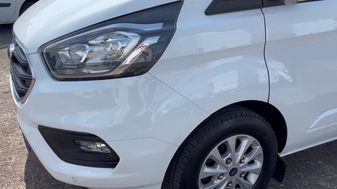 2025 Ford Transit Custom