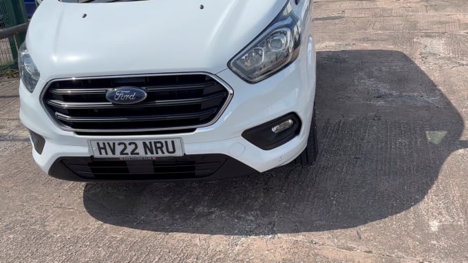 2025 Ford Transit Custom