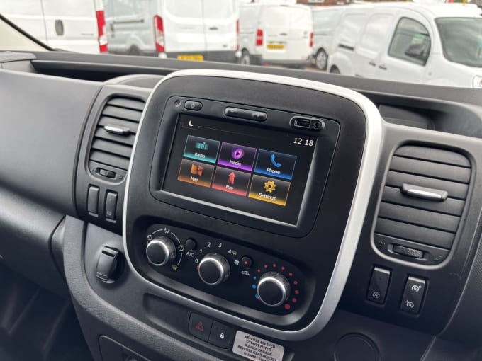 2025 Renault Trafic