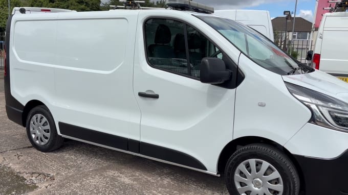2025 Renault Trafic
