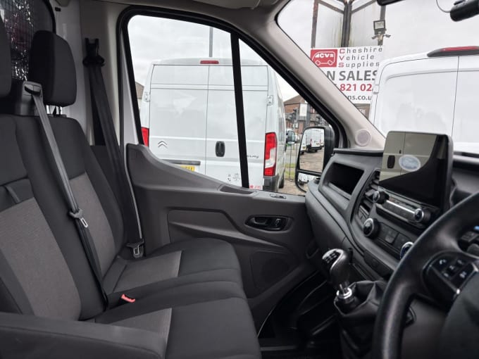 2025 Ford Transit