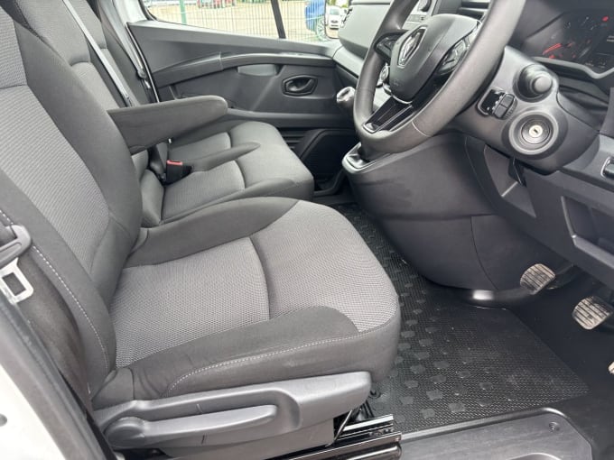 2025 Renault Trafic
