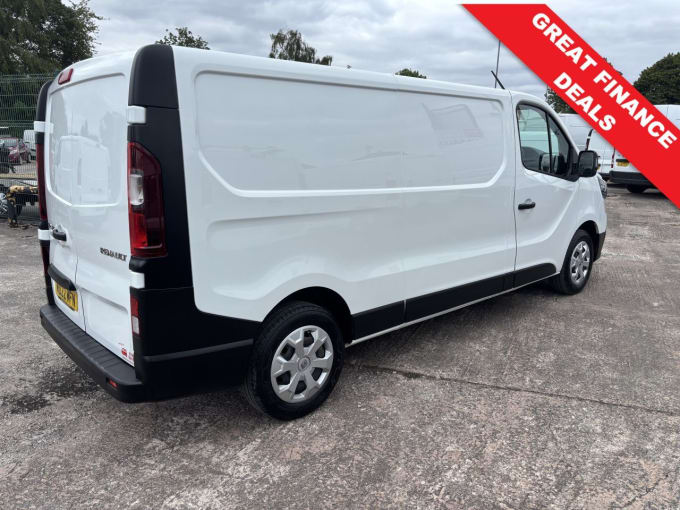 2025 Renault Trafic